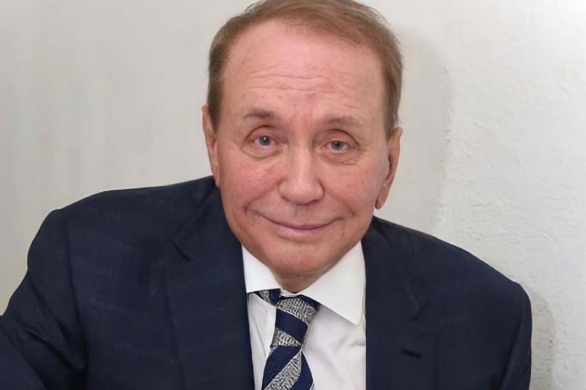 Стало известно, правда ли, что Александр Масляков покидает КВН