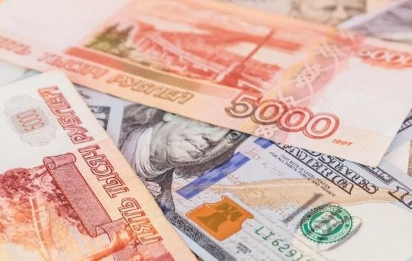 Bloomberg: российские миллиардеры начали возвращать активы в РФ