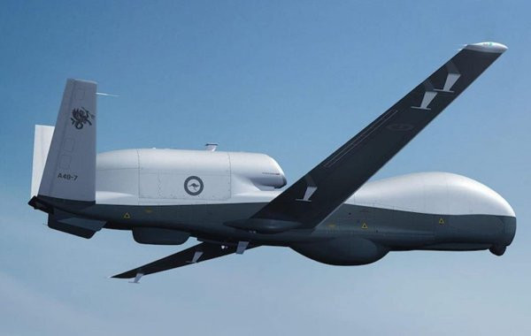 Занимавшийся разведкой у Крыма американский беспилотник США MQ-4C подал аварийный сигнал