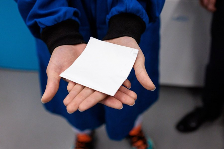 Science: учёные разработали ткань, охлаждающую тело в жару