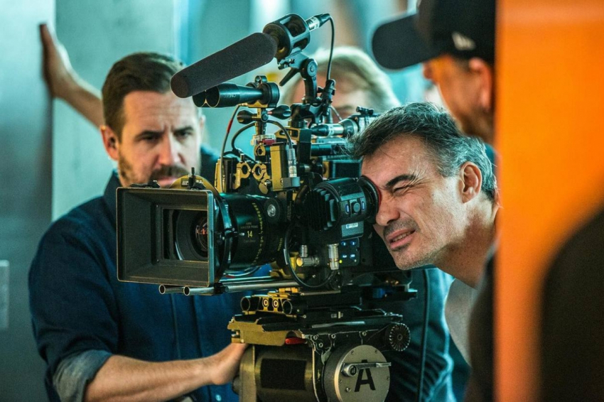 Режиссер «Джона Уика» через несколько месяцев начнет снимать ремейк «Горца» с Генри Кавиллом