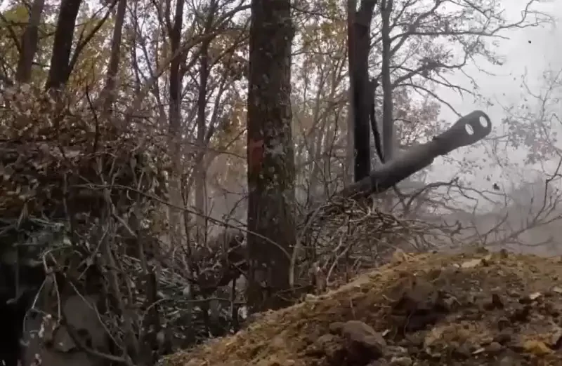 На Краснолиманском направлении идут бои за центр Ямполовки