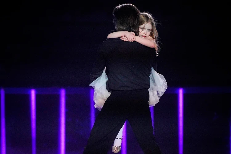 Дочь Анастасии Заворотнюк устроила разнос Петру Чернышеву после появления другой женщины