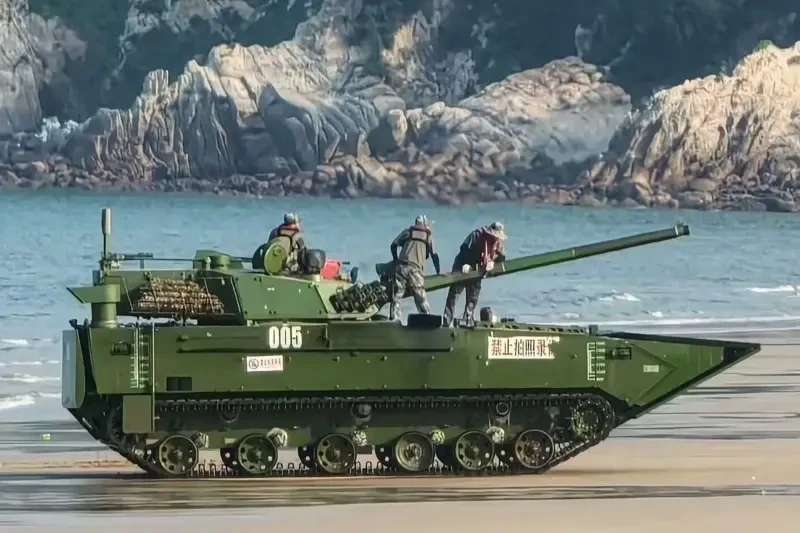 Китай разрабатывает новые бронемашины для морской пехоты