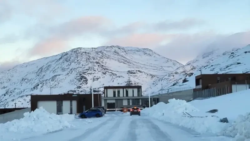 Трамп: Гренландия имеет для США важное значение и с оборонительной, и с наступательной точек зрения