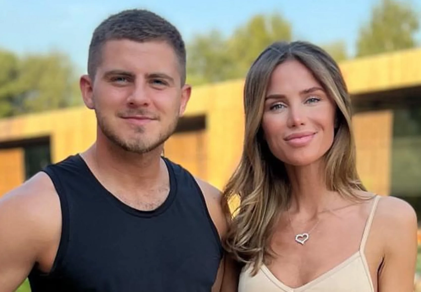 "Порой возникают разногласия". Алекса косвенно подтвердила, что в её браке есть проблемы