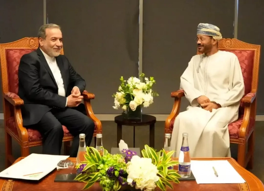 Посланник Трампа Уиткофф и глава МИД Ирана Арагчи прибыли в Оман для переговоров по ядерной проблеме