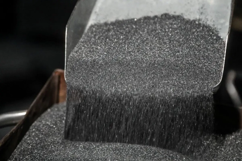 Из-за торговой войны против США Китай приостановил поставки редкоземельных магнитов и минералов