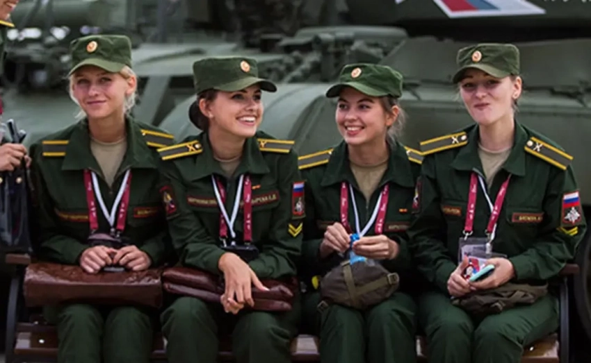 Президент России утвердил внесение масштабных изменений в правила ношения военной формы