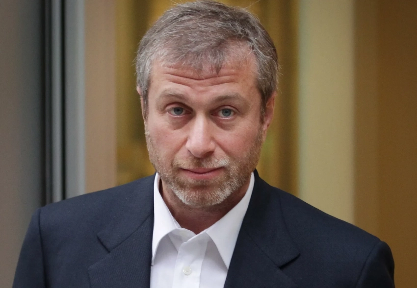 Роман Абрамович посетил спектакль в Екатеринбурге