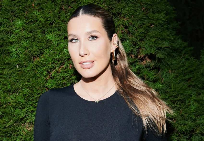 Кети Топурия, Саша Савельева, Люся Чеботина, Катя Лель на премии Fashion People Awards