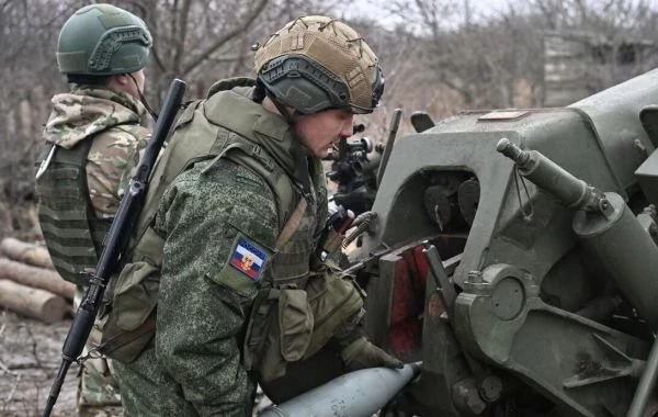 Юрий Подоляка в свежей сводке от 03.05.2025 сообщил о том, что ВС РФ проводят разведку боем в Покровске