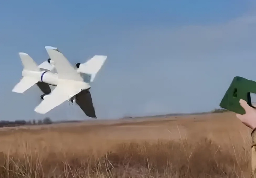 Показан момент поражения кинетическим дроном-перехватчиком «Ëлка» БПЛА-разведчика ВСУ