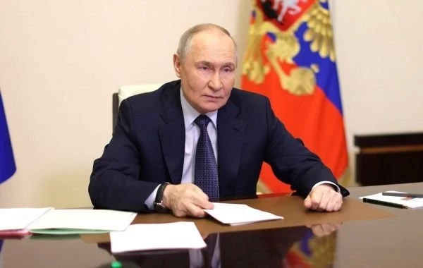 Путин поручил готовить базы и аэродромы, а не ставить вооружения в чистом поле