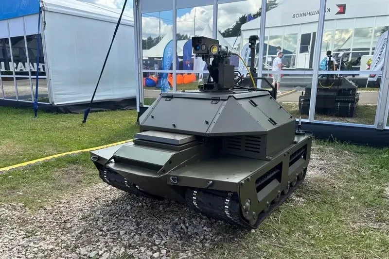 Разработанный холдингом «Швабе» роботизированный комплекс разминирования с лазером готов к серийному производству