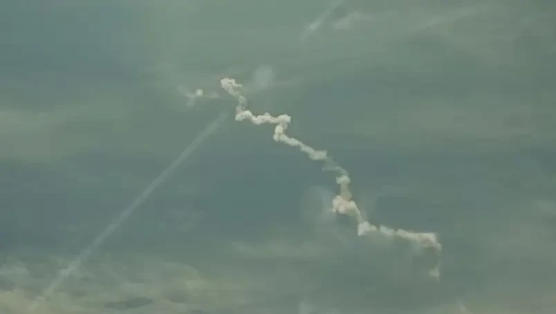 КАБ или «Гром-1» - противник обсуждает, чем ВКС РФ сегодня ударили по цели в Днепре