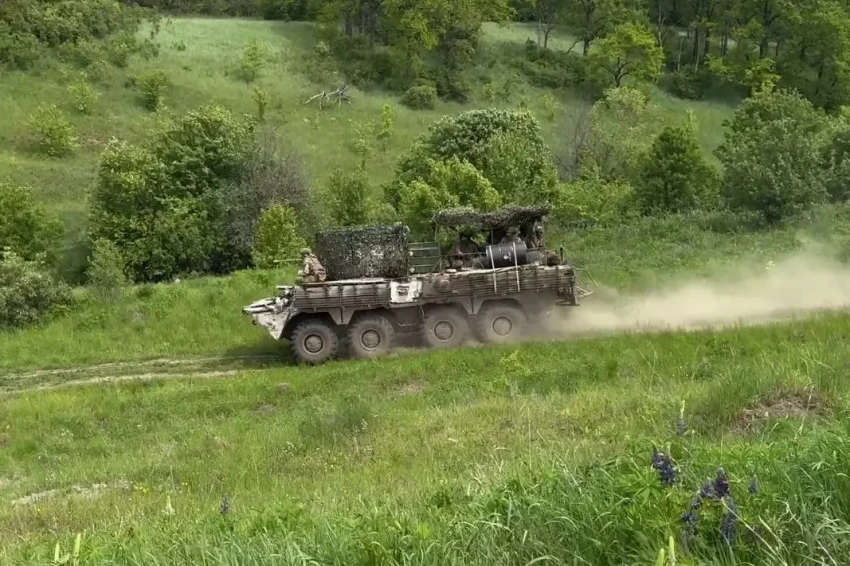 Сладков: противник обсуждает, возможна ли жизнь в «санитарной зоне» рядом с русским приграничьем