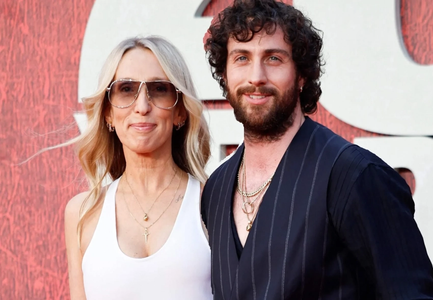 Режиссёр Сэм Тейлор-Джонсон с мужем на 24 года её моложе появились на премьере фильма в Лондоне