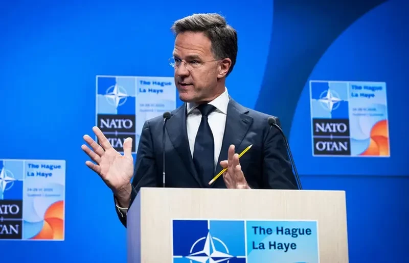 «Позвоните Путину»: Рютте пригрозил Бразилии, Индии и Китаю санкциями за продолжение торговли с Россией