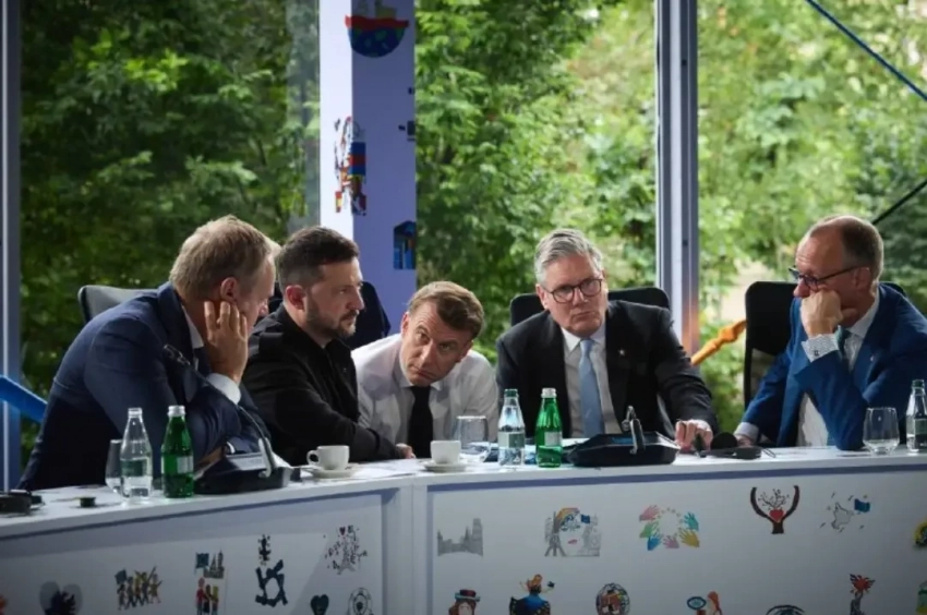 Euractiv: встреча «коалиции желающих» не поможет Украине завершить конфликт