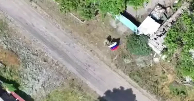 Лето, август - наш флаг снова над Торским