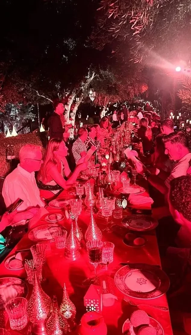 Бывшая участница Spice Girls Мел Би устроила вторую свадьбу в Марокко