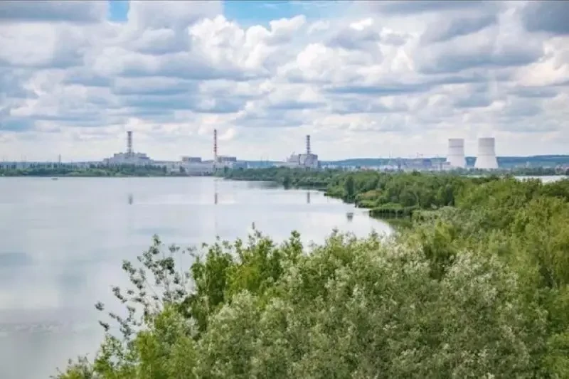 Из-за атаки дрона ВСУ на Курскую АЭС мощность третьего энергоблока пришлось снизить