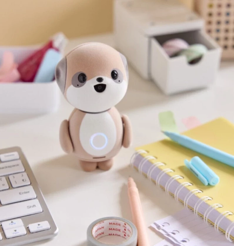 Робот Sharp Poketomo — карманный ИИ-компаньон для общения и поддержки