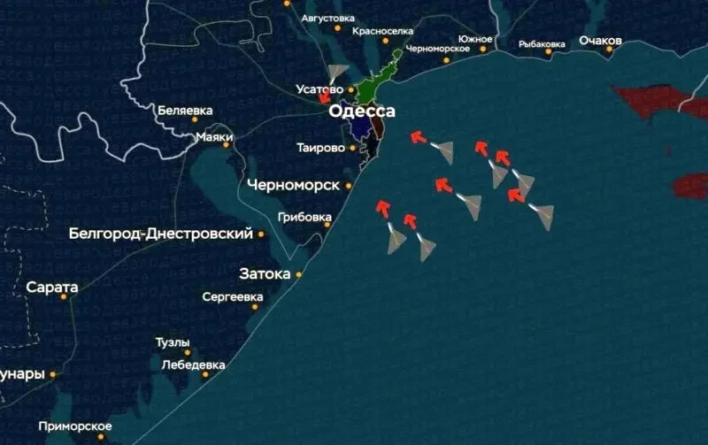 Украинские паблики сообщают о самом масштабном налёте дронов на Одессу