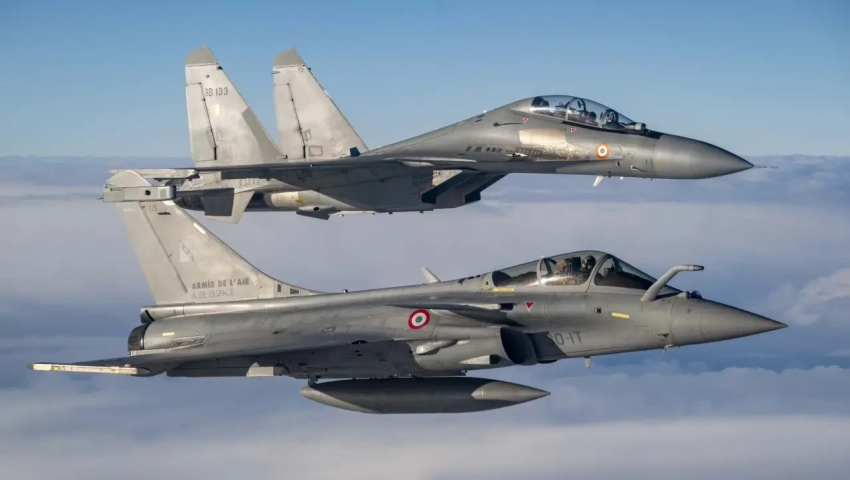 «Изучаем тяжёлые истребители в бою»: идёт «вояж» по Европе Су-30МКИ ВВС Индии