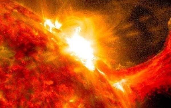 Магнитная буря 16 декабря 2025 года: геомагнитные возмущения во вторник усилятся во второй половине дня