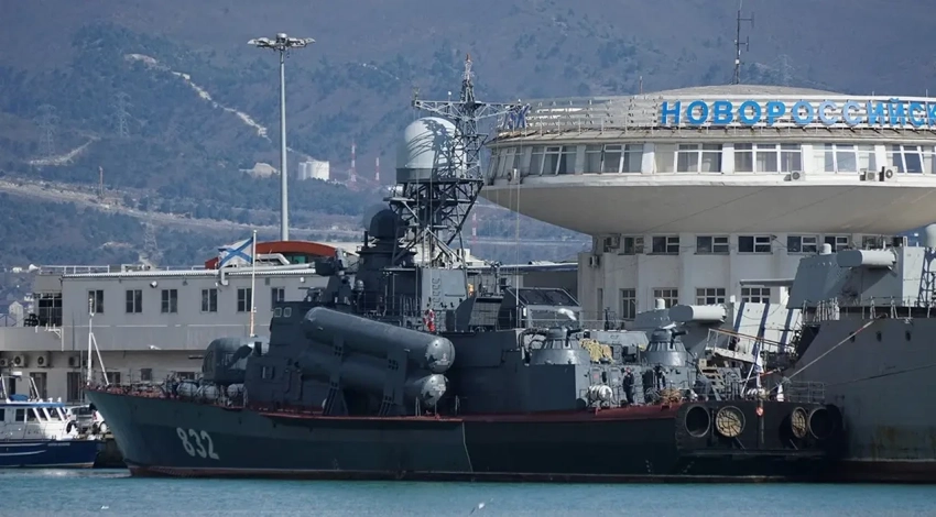 Киев заявляет о якобы состоявшейся атаке на порт Новороссийска подводным дроном