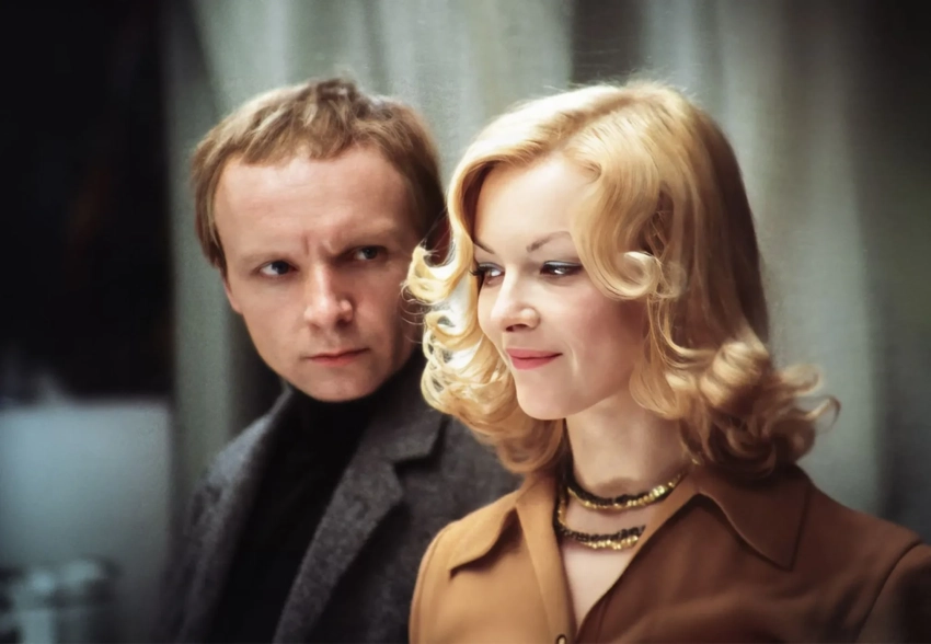 "Славянская тоска". Фильм "Ирония судьбы" вошёл в список лучших новогодних фильмов всех времён по версии британского издания The Guardian