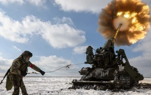 Бойцы ВС России расширяют наступление на многих участках в зоне СВО: новые карты боевых действий на 27.02.2026