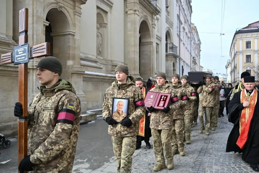 Мэр Львова: более половины потерь ВСУ – вина командования и киевских властей
