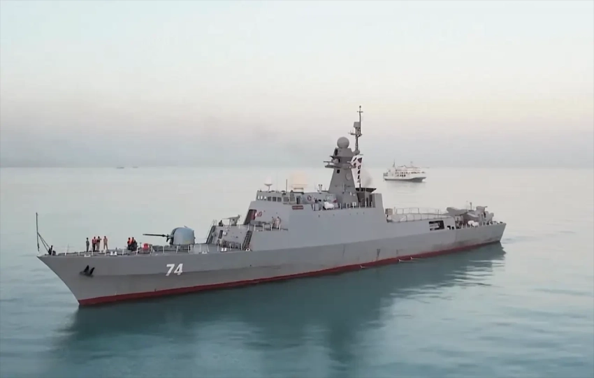 США подтвердили уничтожение иранского фрегата у берегов Шри-Ланки, показав кадры